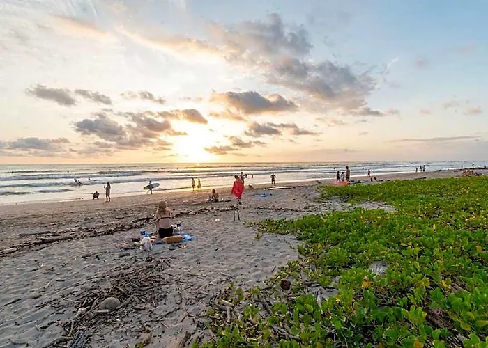 Ventura Santa Teresa Nicoya